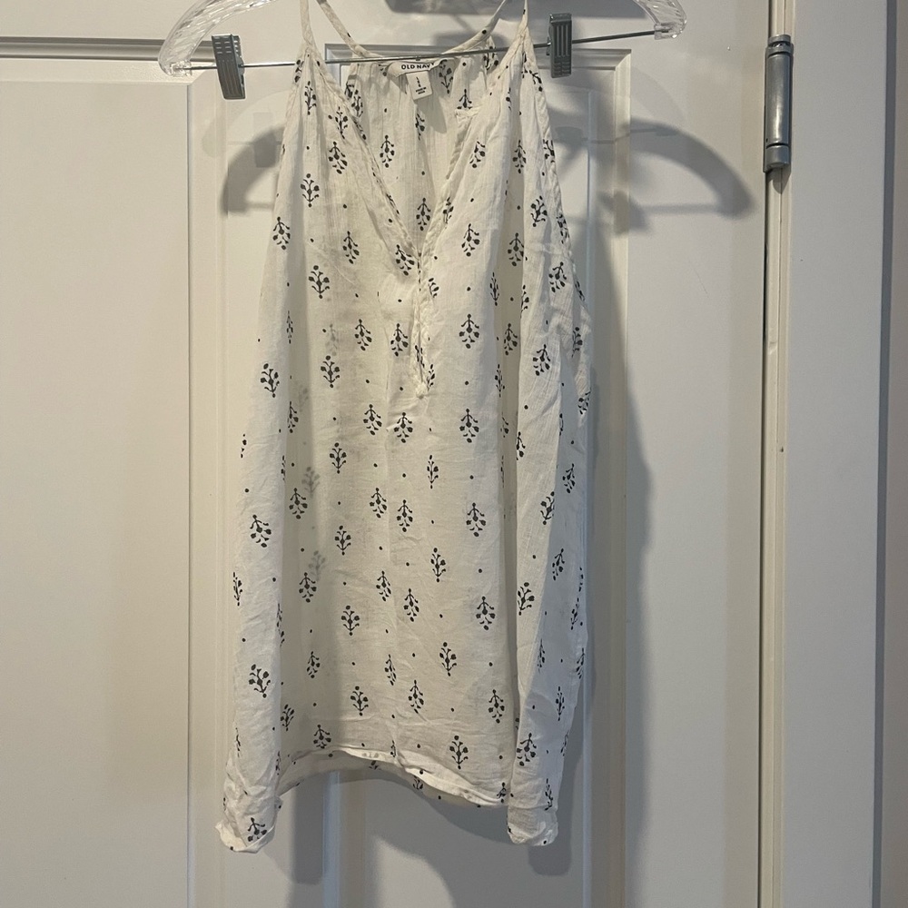 Old Navy White and Black Patterned Camisole size large